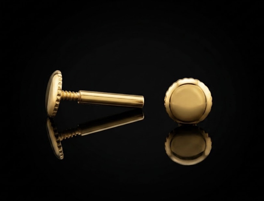 Crown Edge Flat Back Stud